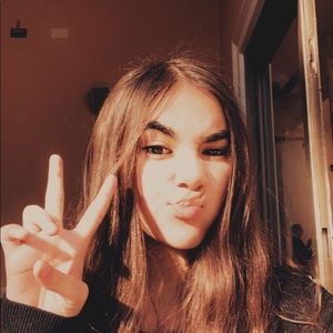 Meet your Posher, Sofia